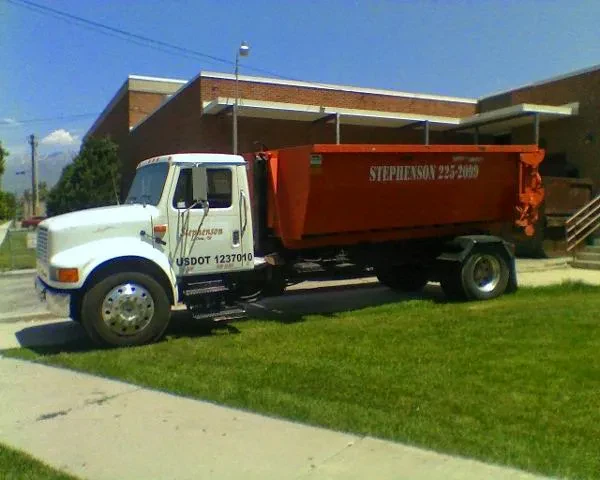 Stephenson Bowen Recovery & Removal - photo 2