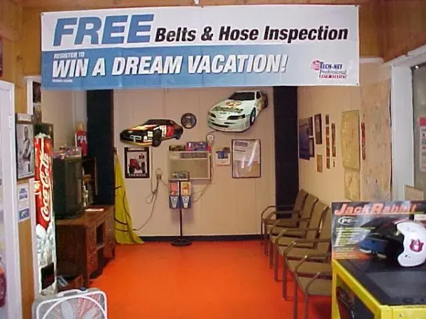 Whitt's Auto Service Center - photo 3