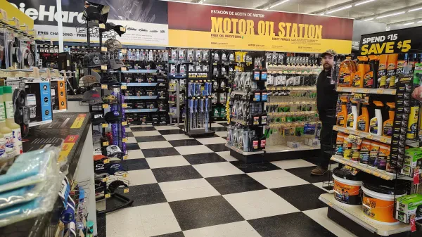 Advance Auto Parts - photo 3