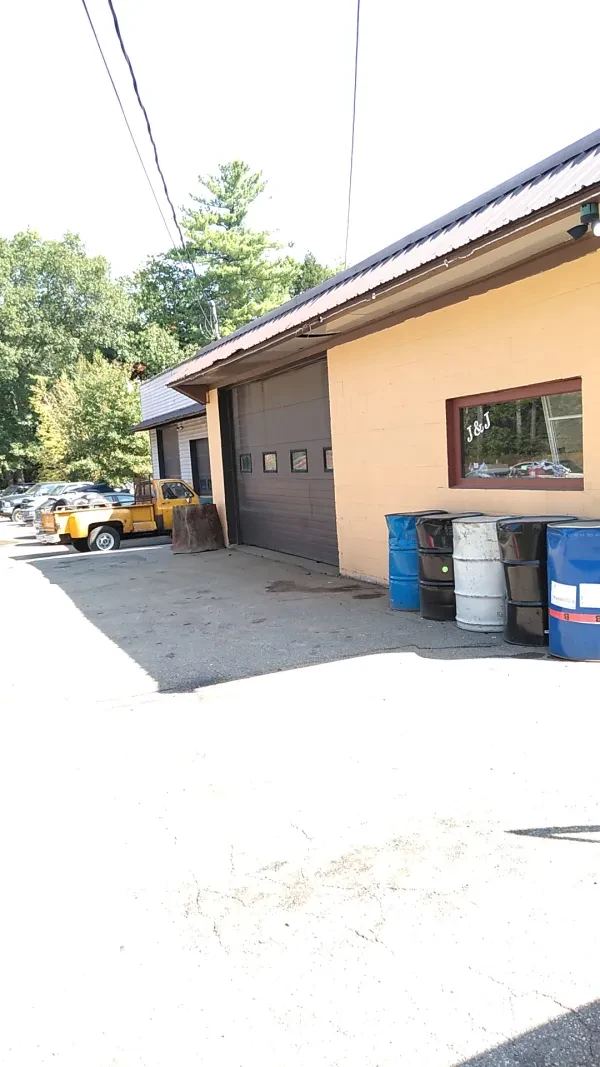 J & J Auto Sales & Salvage - photo 2