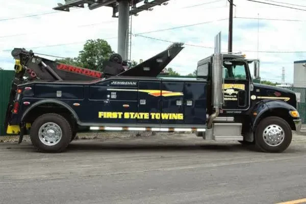 FIRST STATE TOWING - photo 3