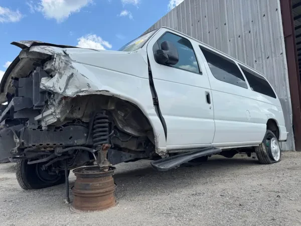 North Houston Truck, Van & Auto Salvage - photo 2