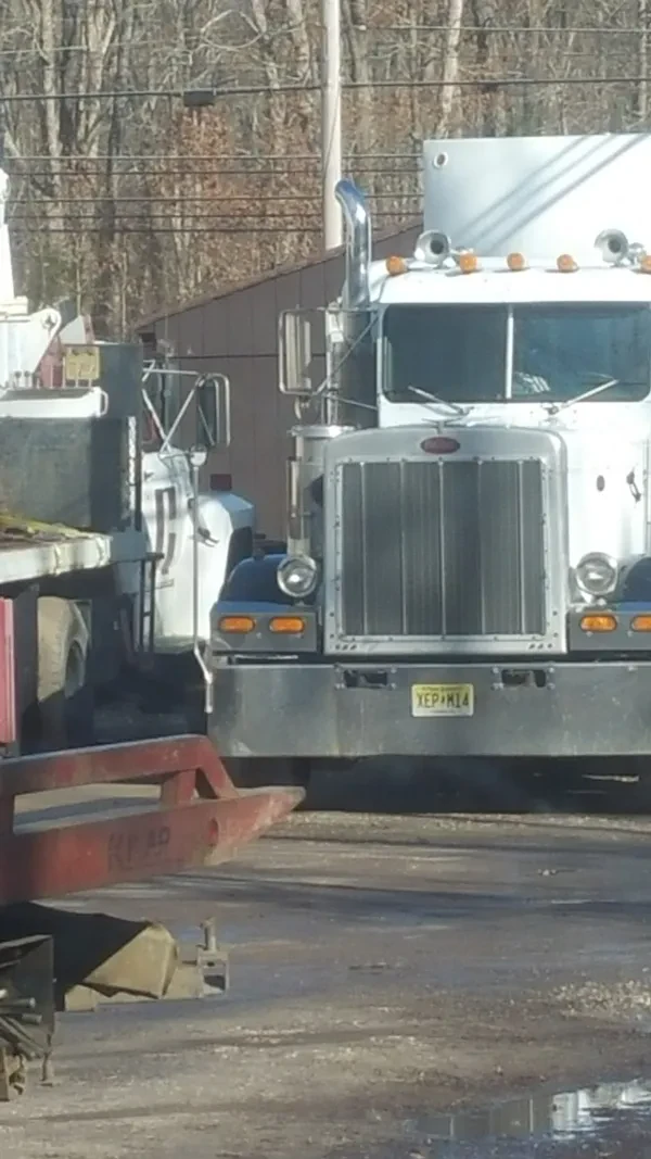 South Jersey Truck & Auto Salvage - photo 3