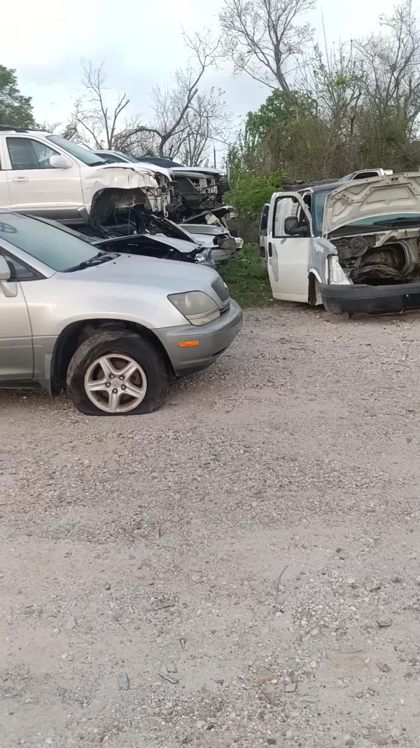 Homestead Auto Salvage - photo 3