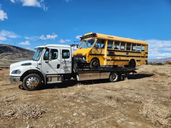 Pistons Auto Wrecking LLC - photo 2