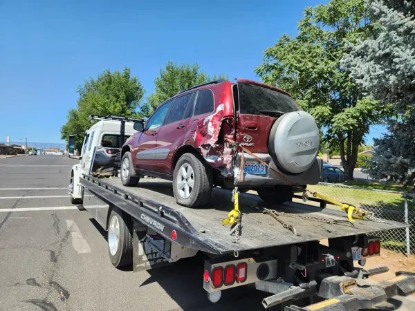 Pistons Auto Wrecking LLC - photo 3