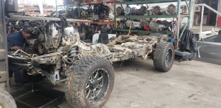 SRT AUTO WRECKING