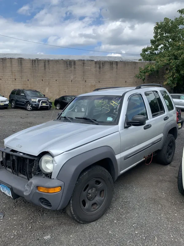 Hawk's Auto & Truck Recycling - photo 4