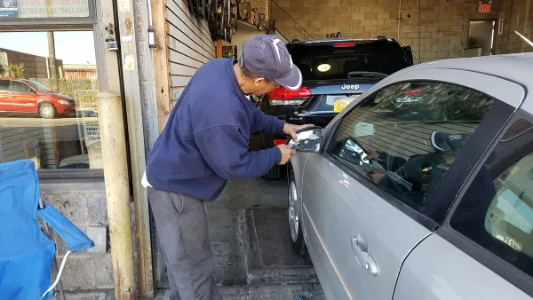 Universal Used Auto Parts - photo 3