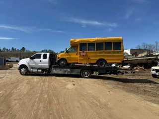 E's EZ Auto Salvage