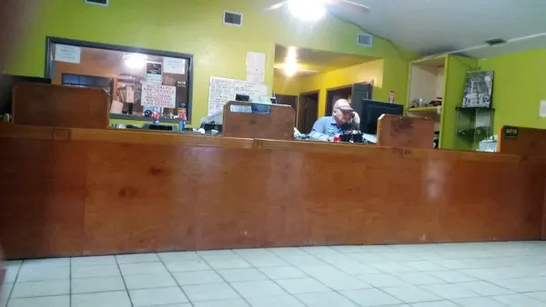 Martinez Auto Parts - photo 2