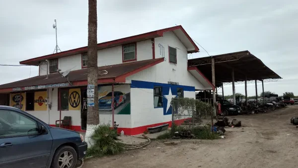 Martinez Auto Parts - photo 4