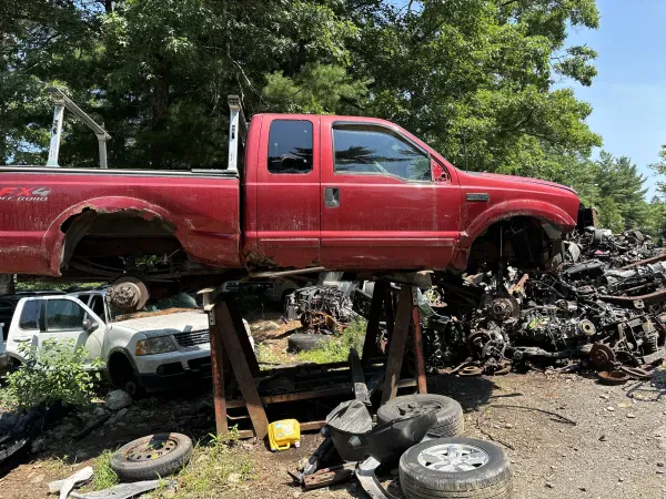 Middleboro Auto Salvage - photo 2
