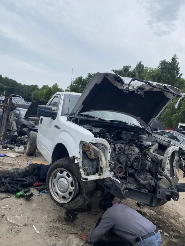Silverado Used Truck Parts - photo 4