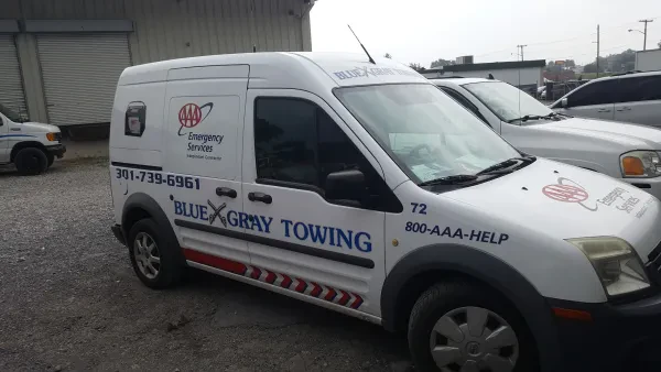 Blue Gray Towing - photo 2