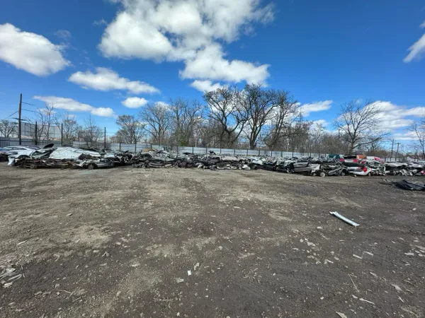 Broadway Auto Wreckers Ltd - photo 2