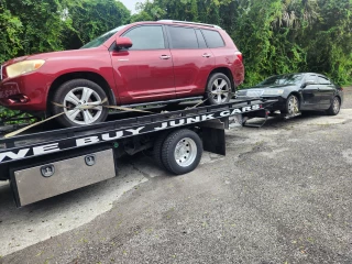 Junk Cars Junkies