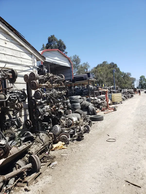 Pena Dismantler Auto Body & Towing - photo 2