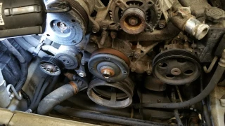 Lindale's Used Autos & Parts
