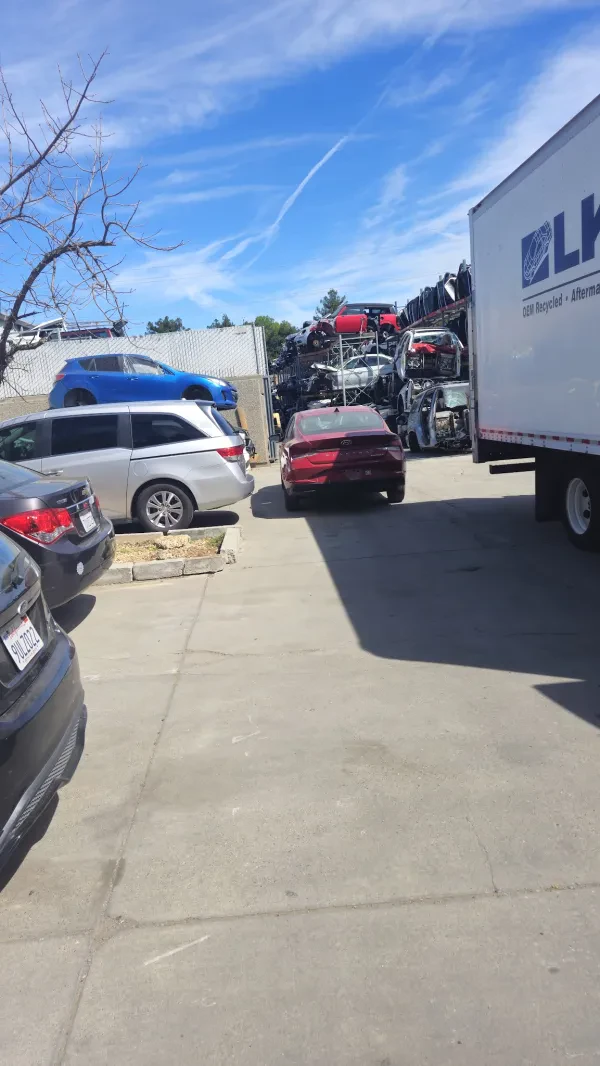All German & Japanes Auto Recycling - photo 2