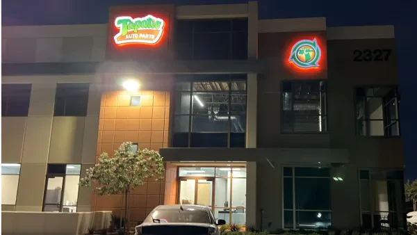 Tapatio Auto Parts - photo 3