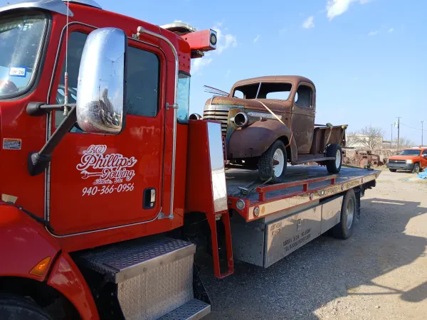 Phillips Auto Salvage & Towing service - photo 3