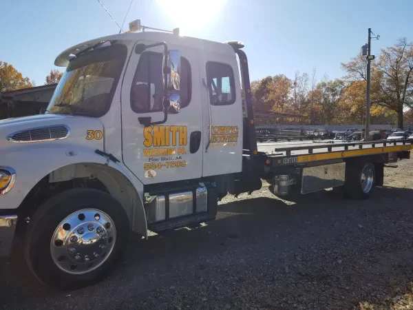 Smith Wrecking & Salvage Co - photo 2