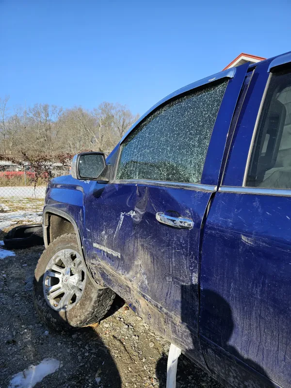 Smith Wrecking & Salvage Co - photo 3