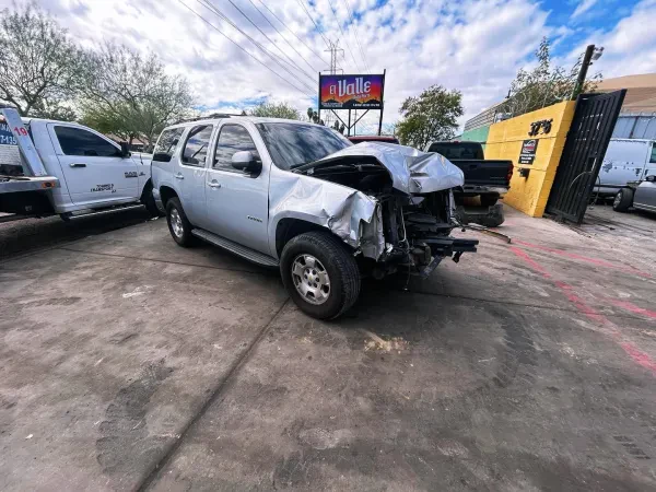 El Valle Auto Parts - photo 3