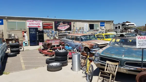 Desert Valley Auto Parts - photo 4