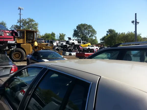 Englewood Used Auto Parts - photo 2