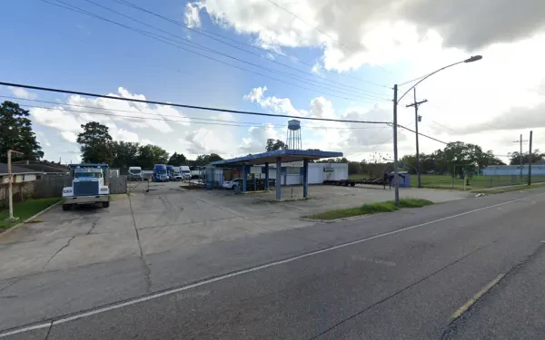 Buddy's Auto Parts - photo 2