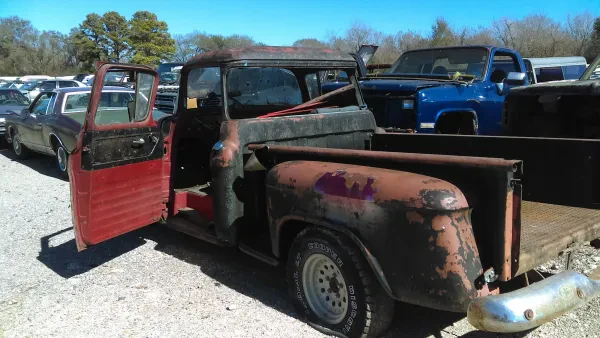 Tony's Classic Auto Parts - photo 2