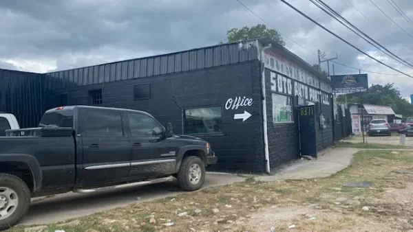 SOTO AUTOPARTS LLC - photo 3