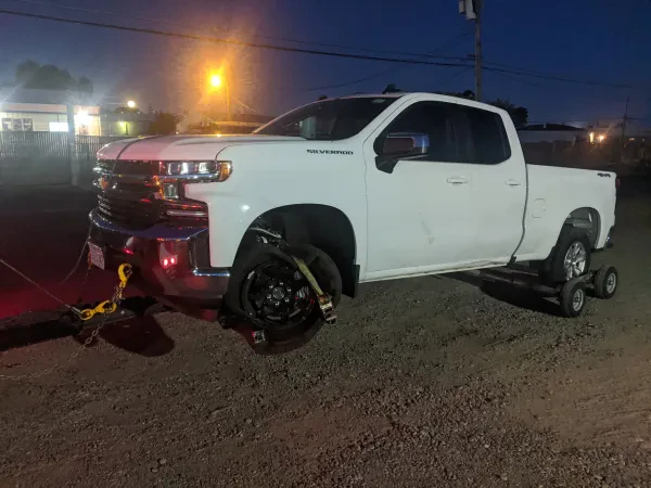 Dan's Mission Towing - photo 4