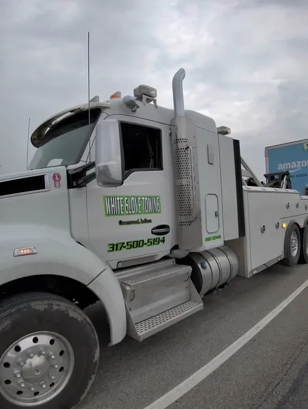 White Glove Towing Service Greenwood Tow Truck First And Fastest - photo 2