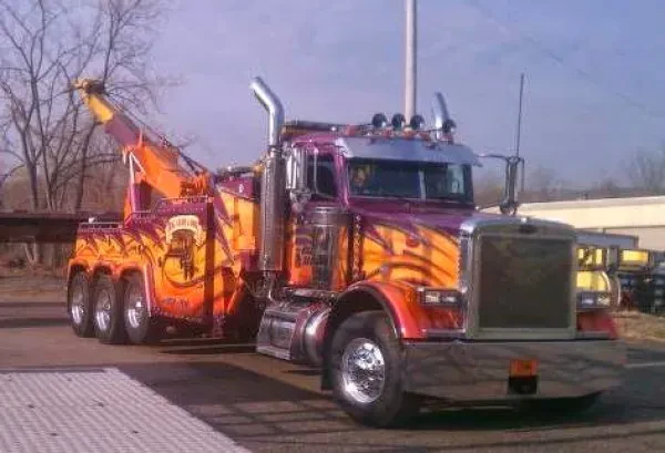 D & L Towing Services - photo 4