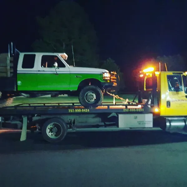 Barnes Truck and Equipment Repair Inc - photo 4