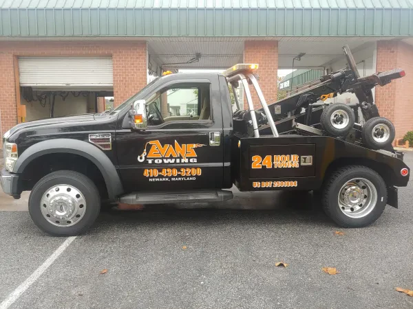 Evans Towing - photo 2