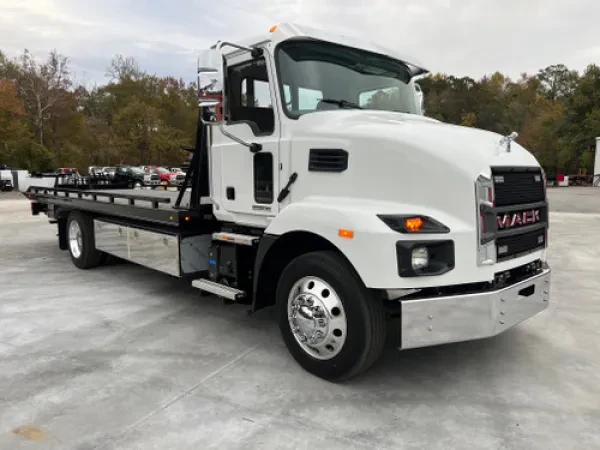 AMR Auto Repair & Towing - photo 3