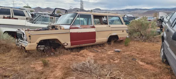 Dwight's Auto Wrecking - photo 2