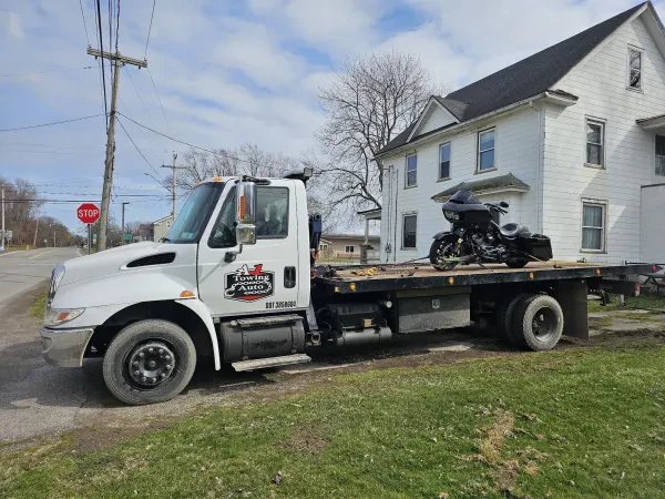 A1 Towing & Auto LLC. - photo 3