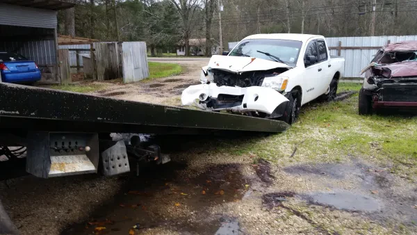 A & B Towing - photo 4
