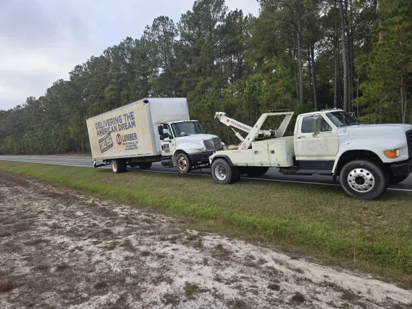 Goldsboro Towing, recovery - photo 3
