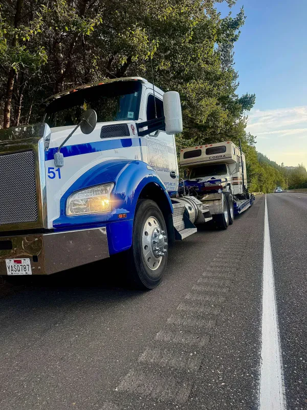 Northwestern Towing & Recovery - photo 3