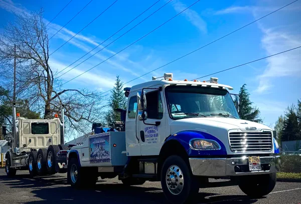 Northwestern Towing & Recovery - photo 4