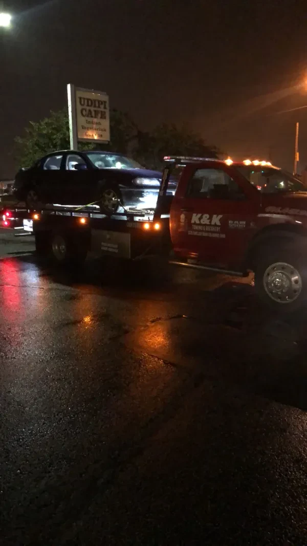 K & K Towing & Recovery LLC - photo 2