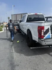 Alberto's Towing