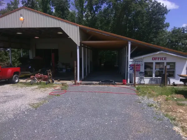Salisbury Auto Salvage - photo 2