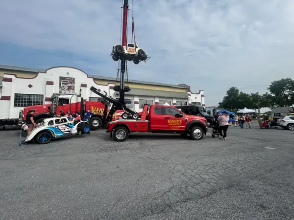 Vinny's Towing and Recovery - photo 4